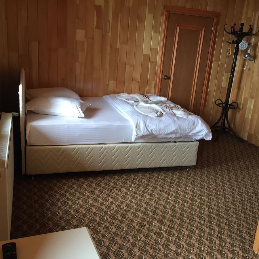 Aymeydani Hotel Caykara Eksteriør billede